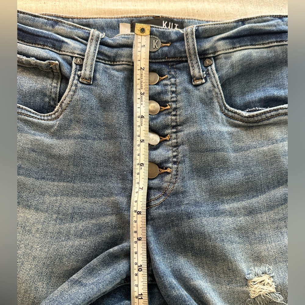 Kut from the Kloth Medium Blue Denim Distressed Button Fly Jeans Size 2 - Picture 9 of 11